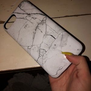 iPhone 8 Plus charging case